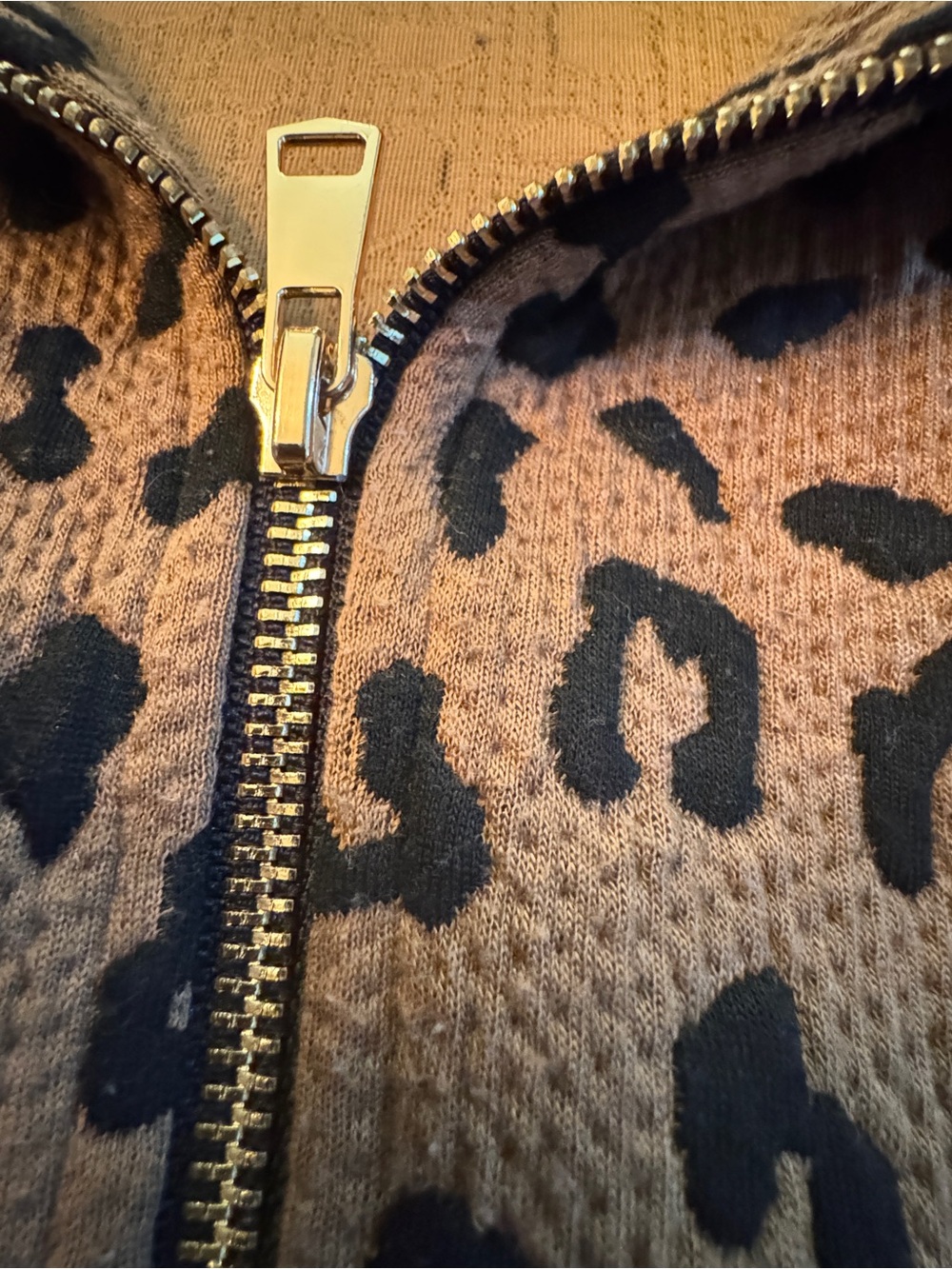 SSYS The Label “Anna” Leopard Print Quarter Zip Pullover - Brown & Black Small - Picture 5 of 8